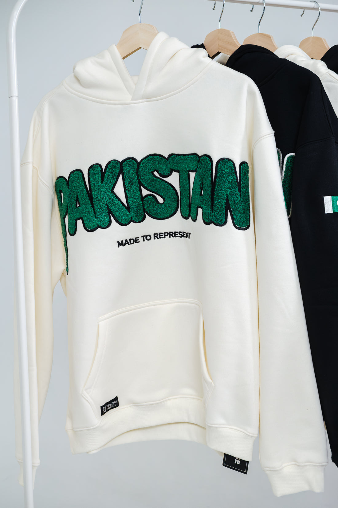 PAKISTAN X HERITAGE - LIGHT HOODIE