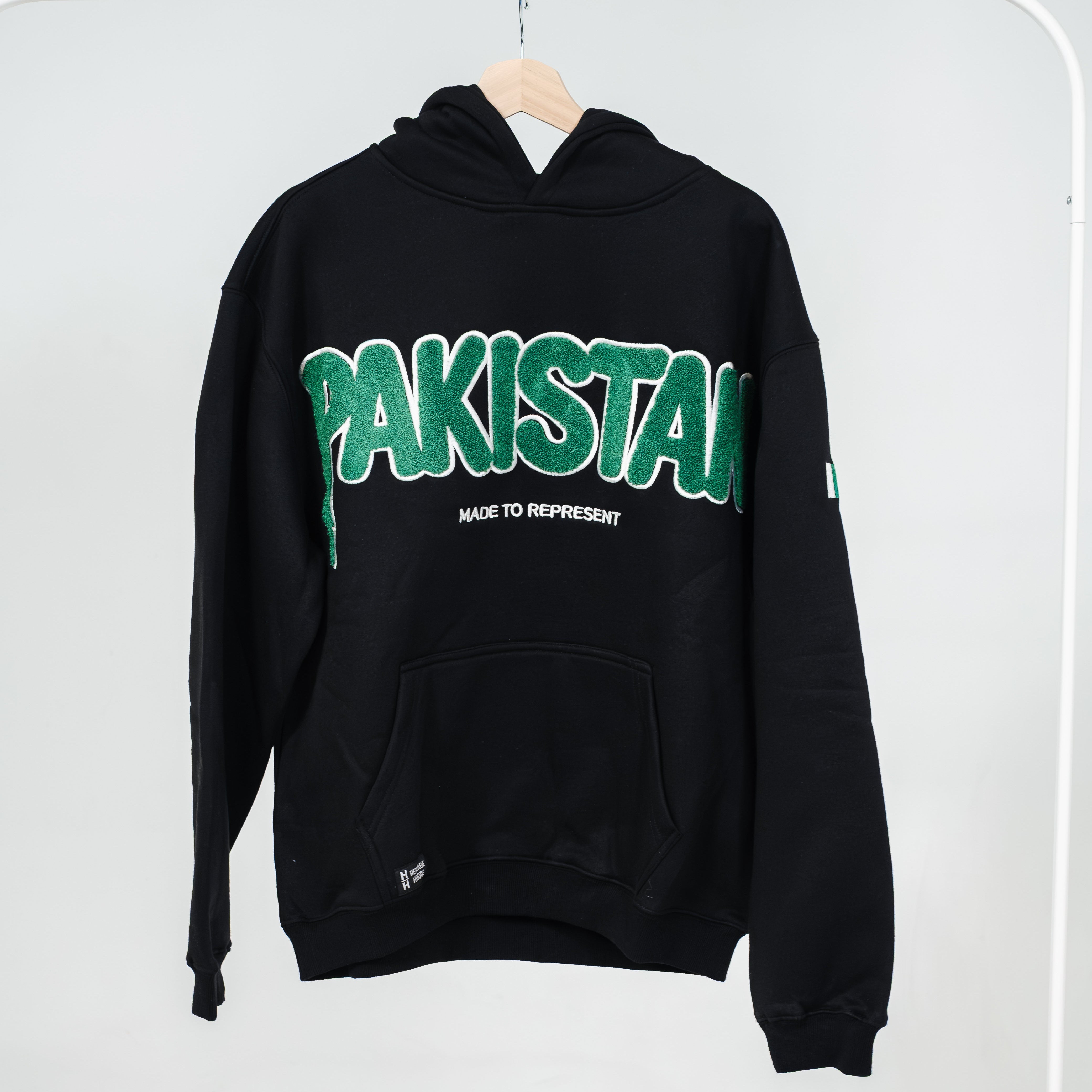 PAKISTAN X HERITAGE - LEGACY HOODIE